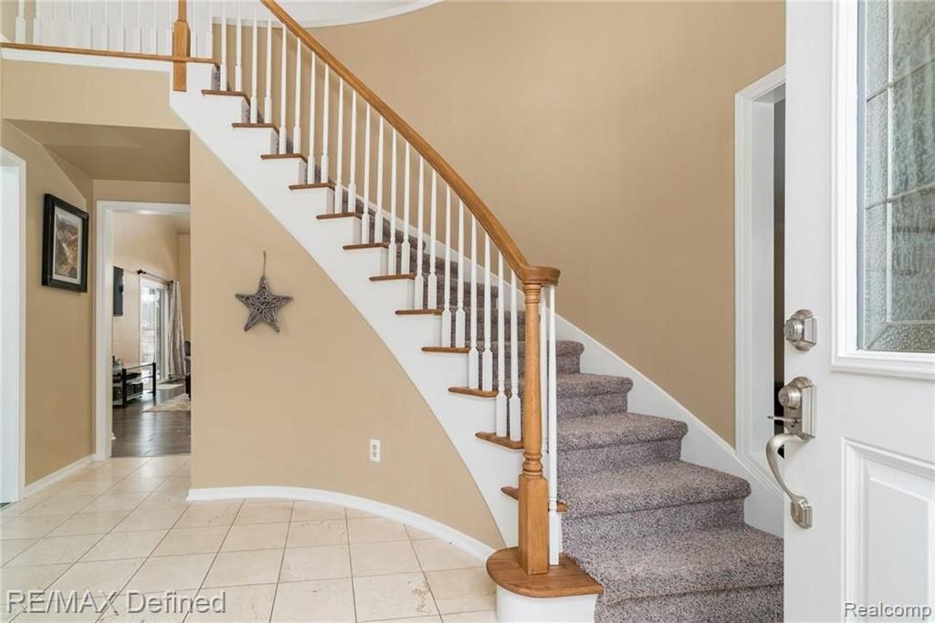 1282 Sandy Ridge Drive Rochester Hills, MI 48306 - Photo 21 of 39