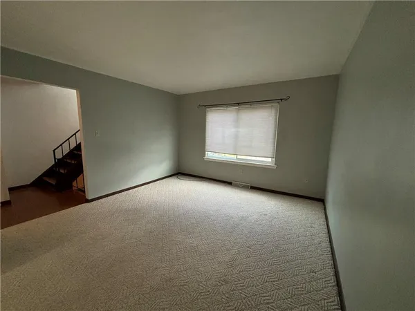 $1,500 | 3204 Camberly Drive, Gibsonia, PA 15044