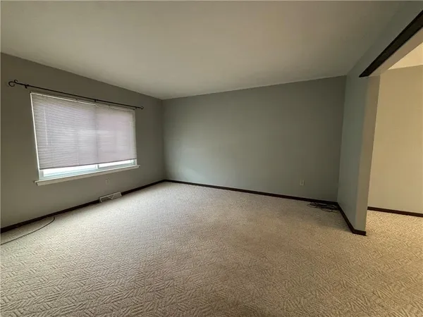 $1,500 | 3204 Camberly Drive, Gibsonia, PA 15044