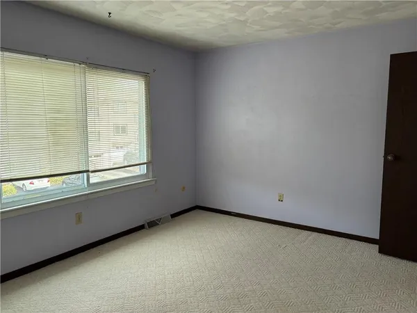 $1,500 | 3204 Camberly Drive, Gibsonia, PA 15044