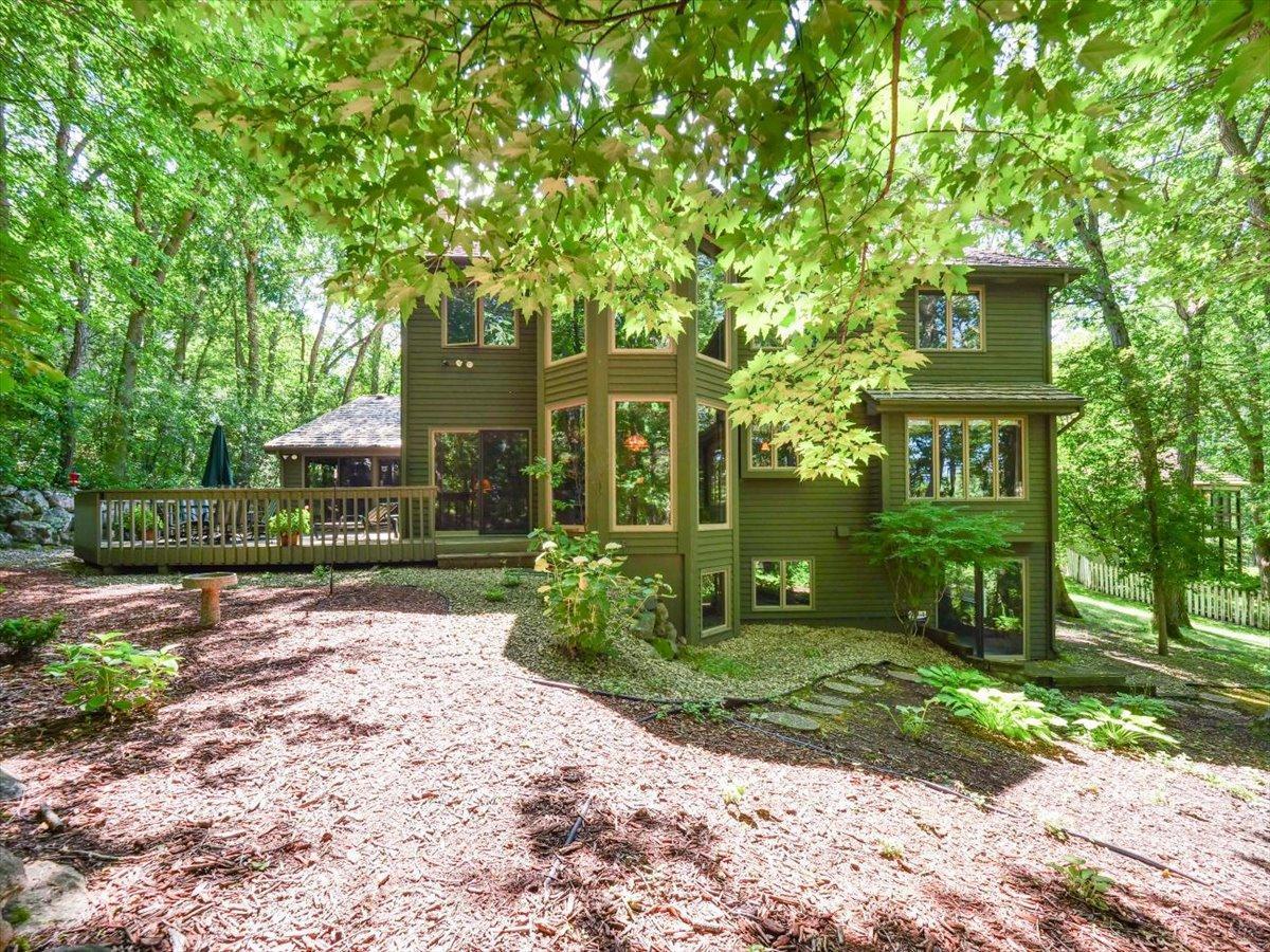 2501 Crescent Ridge Road Minnetonka, MN 55305 - Photo 46 of 50 Gallery Image 46