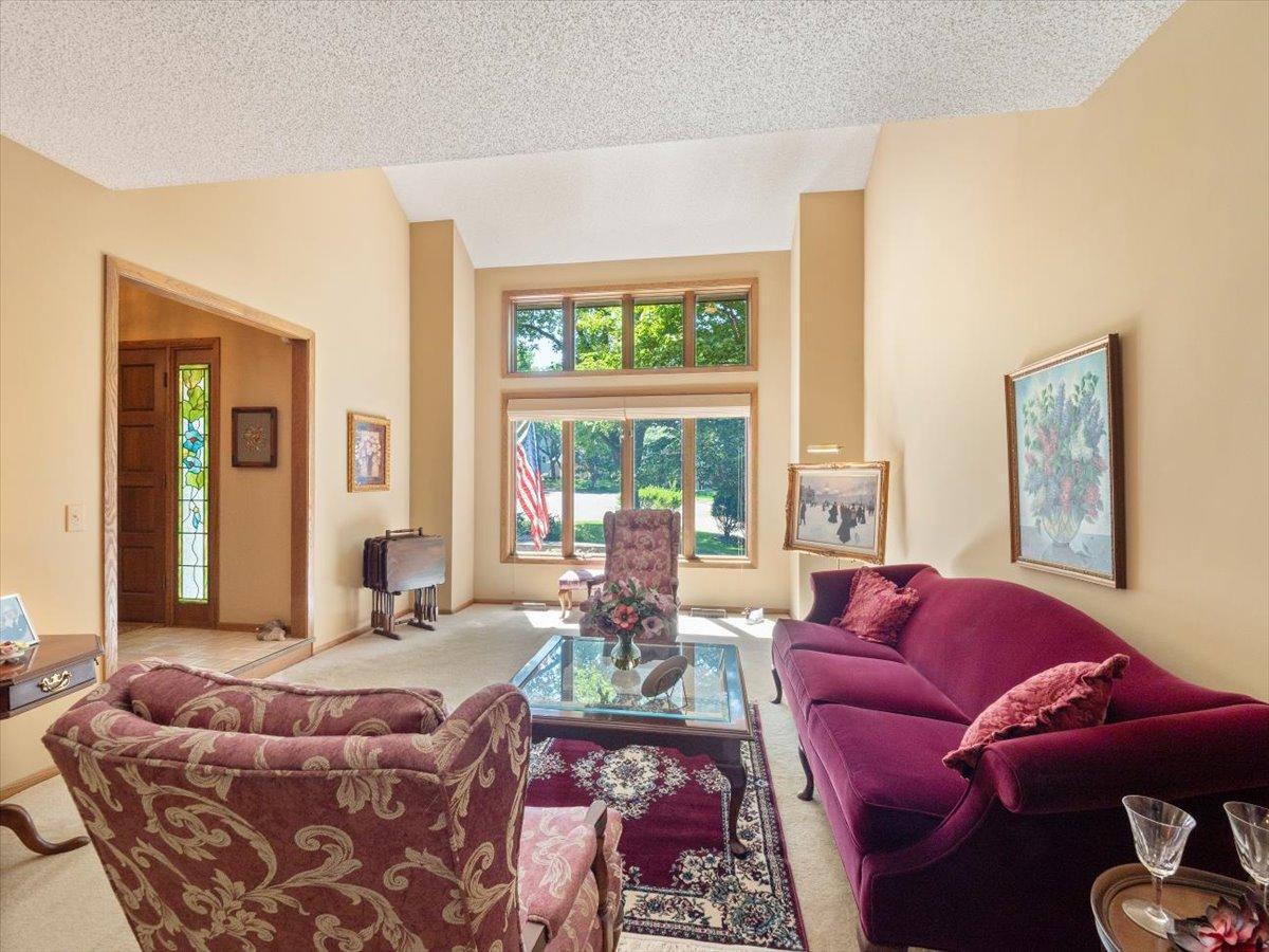 2501 Crescent Ridge Road Minnetonka, MN 55305 - Photo 6 of 50 Gallery Image 6