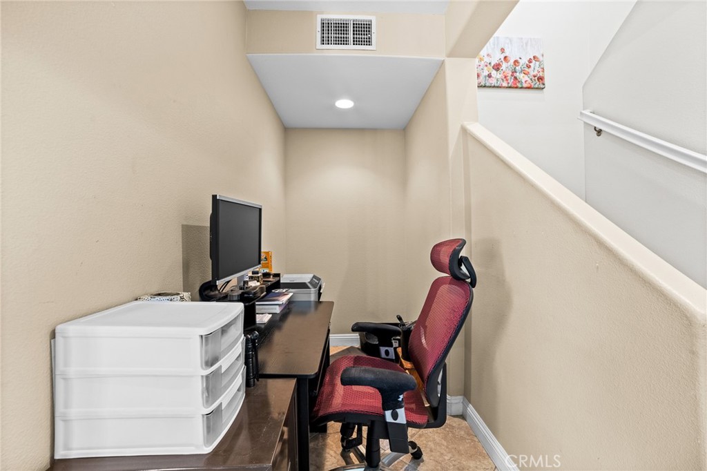 3874 Polk Street, Unit D Riverside, CA 92505 - Photo 12 of 20