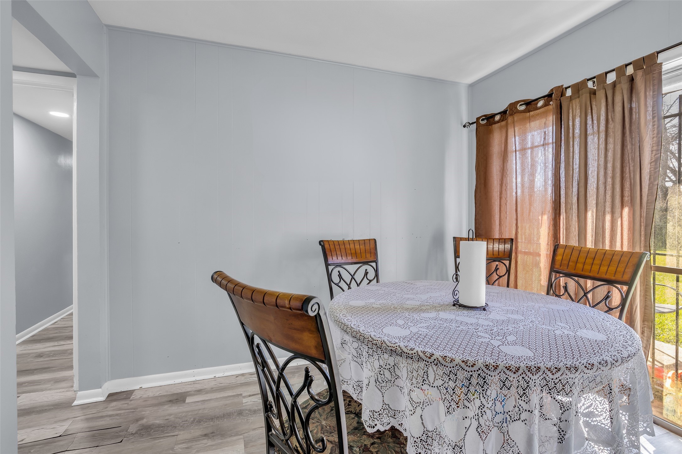 8823 Rutherford Lane Houston, TX 77088 - Photo 9 of 19 a view of a dining room with furniture