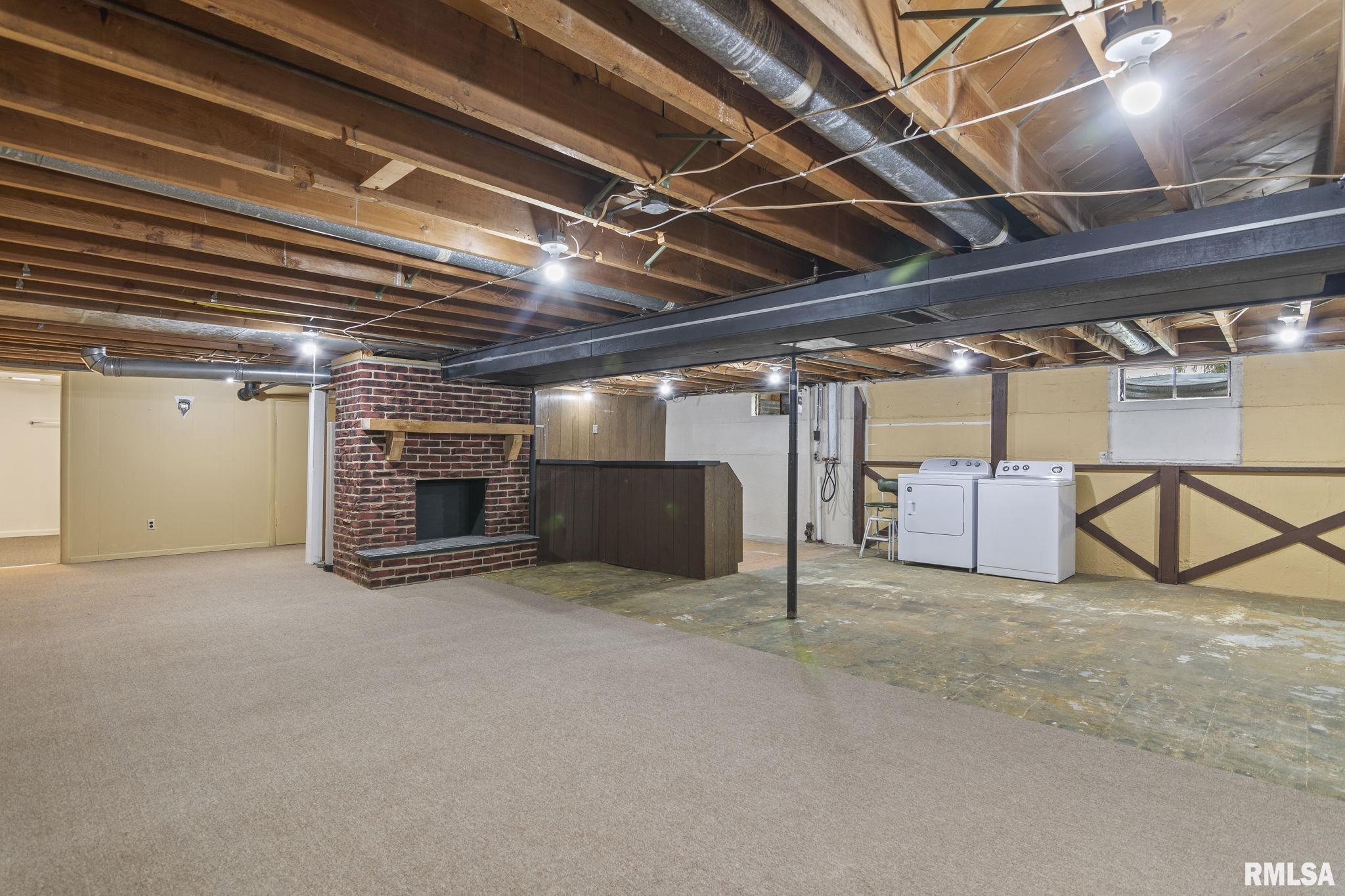 2142 Huntleigh Road Springfield, IL 62704 - Photo 37 of 42
