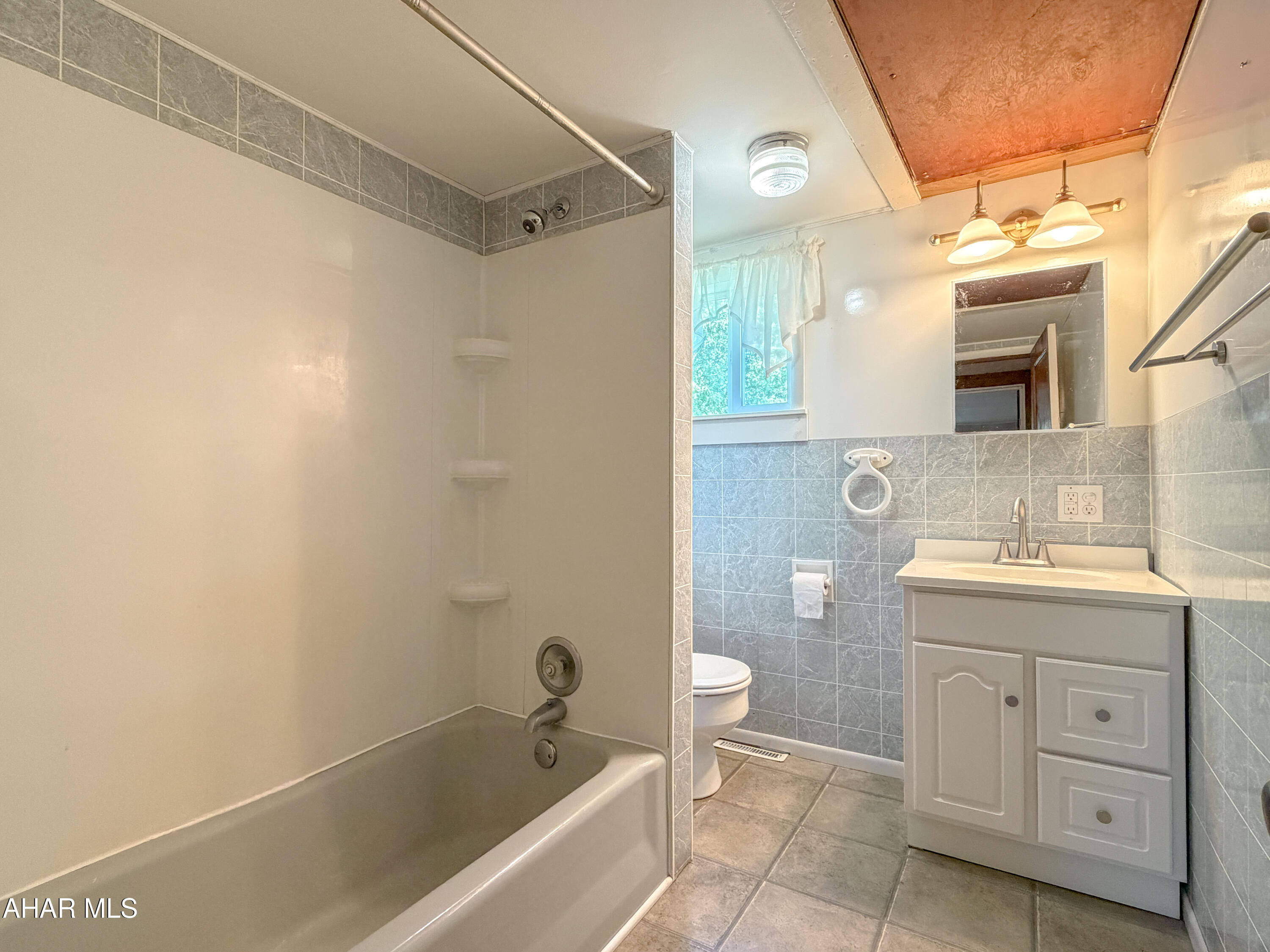 2391 Raystown Road Everett, PA 15537 - Photo 27 of 61