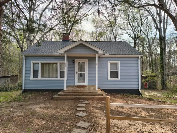 $2,600 | 346 Clemson Street, Clemson, SC 29631