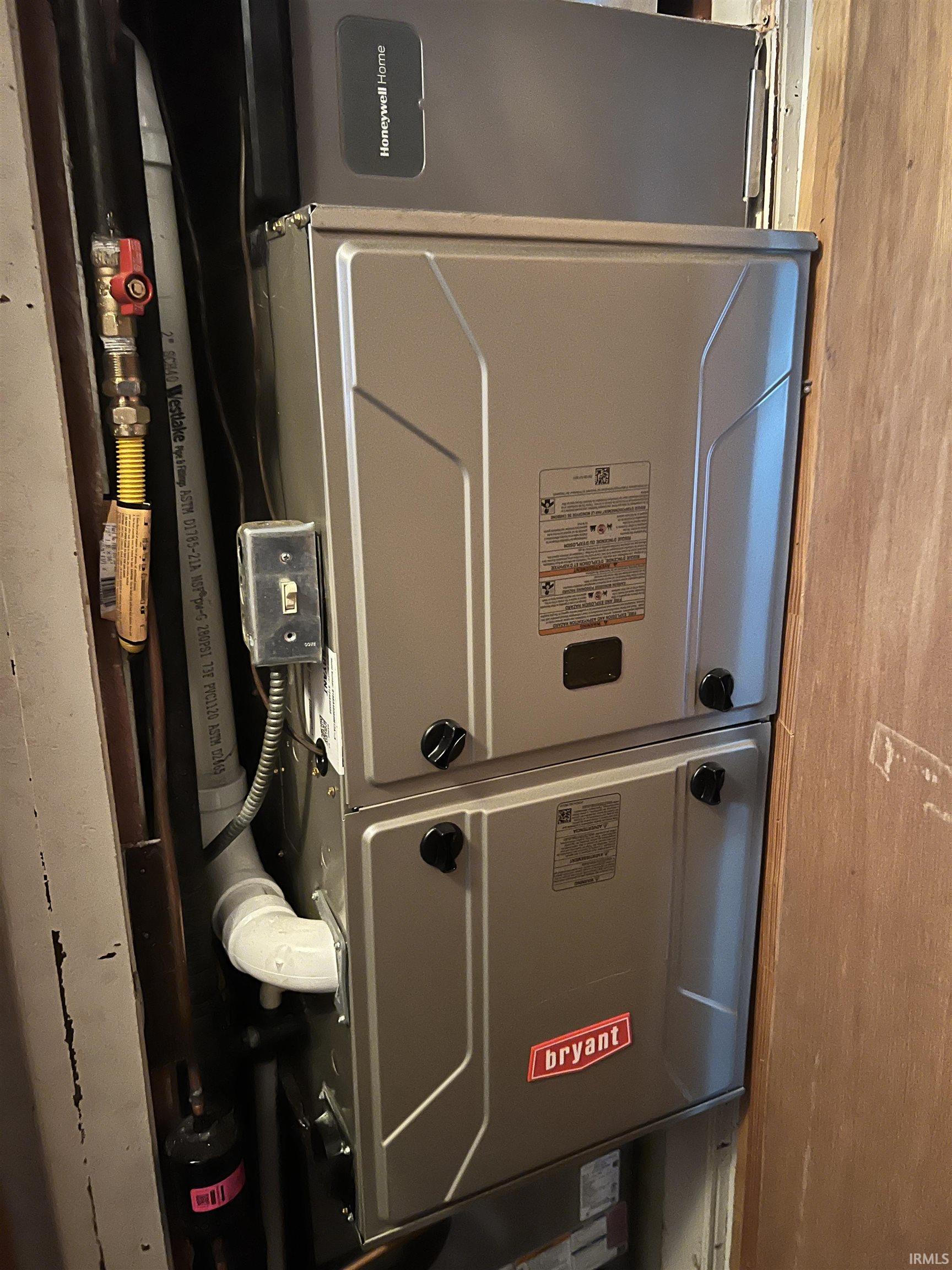 1435 Reckeweg Road Fort Wayne, IN 46804 - Photo 16 of 24