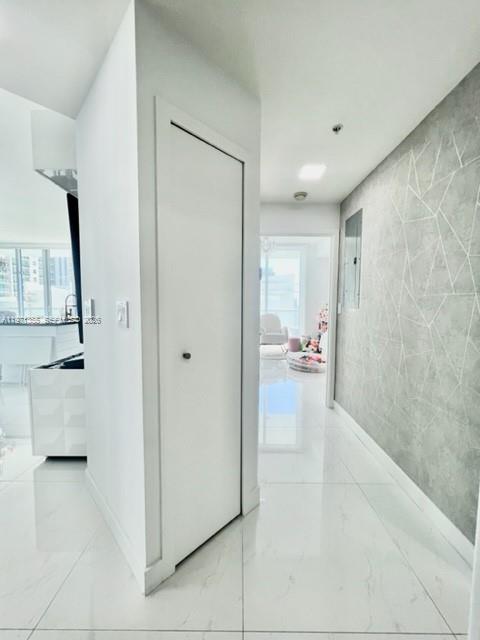 79 Southwest 12th Street, Unit 1806 Miami, FL 33130 - Photo 20 of 46