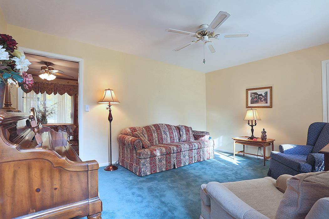 740 Reeves Road Antioch, TN 37013 - Photo 3 of 27 Hardwoods under carpet!