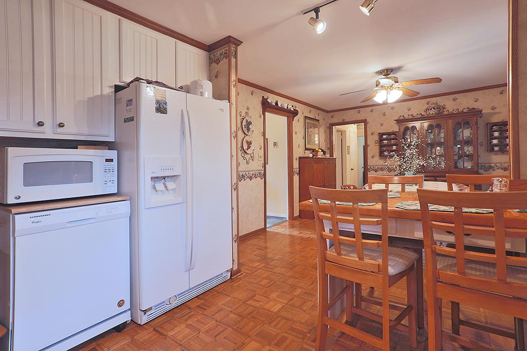 740 Reeves Road Antioch, TN 37013 - Photo 7 of 27 All appliances included!