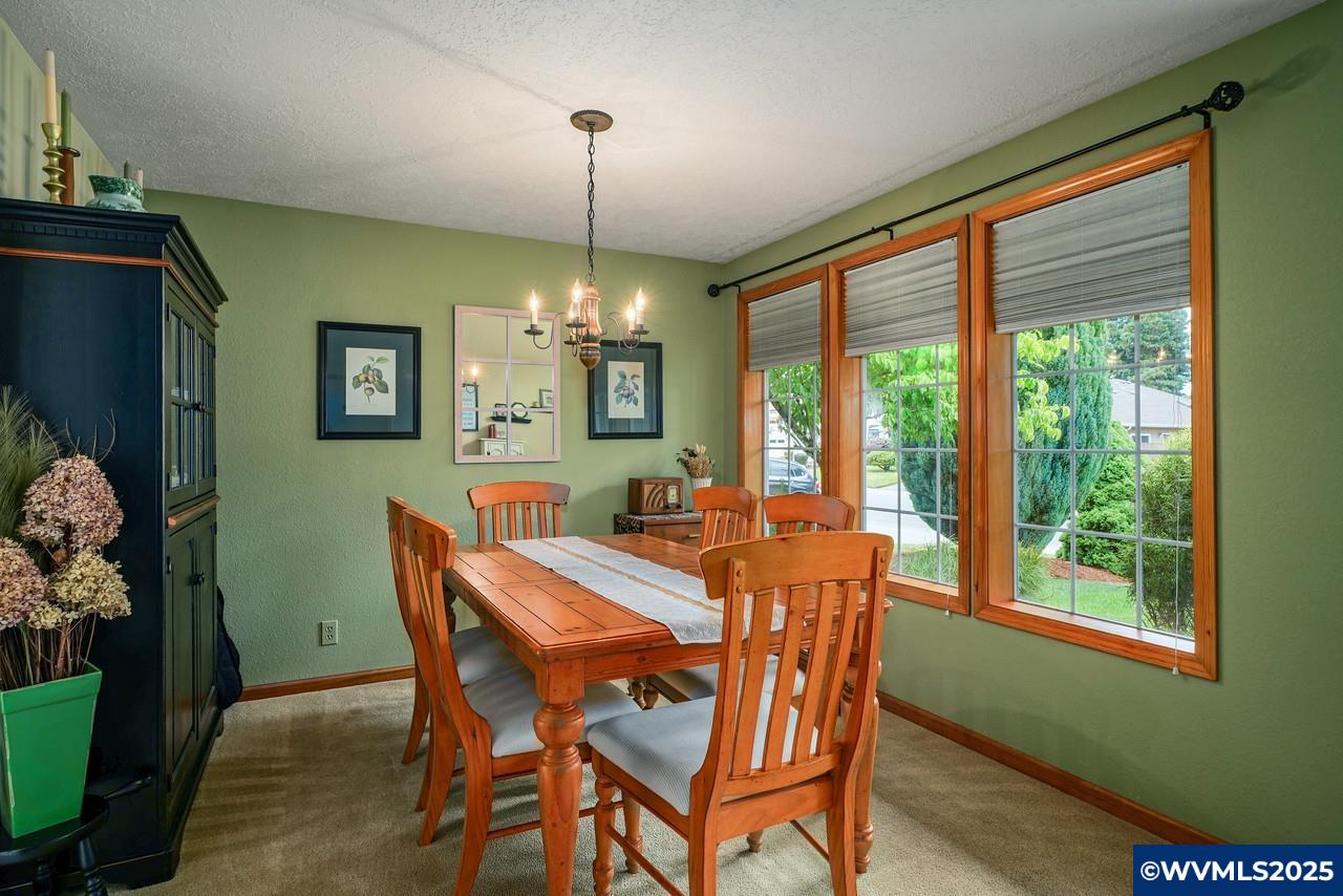 1065 Ridgepoint Street Northeast Keizer, OR 97303 - Photo 11 of 45