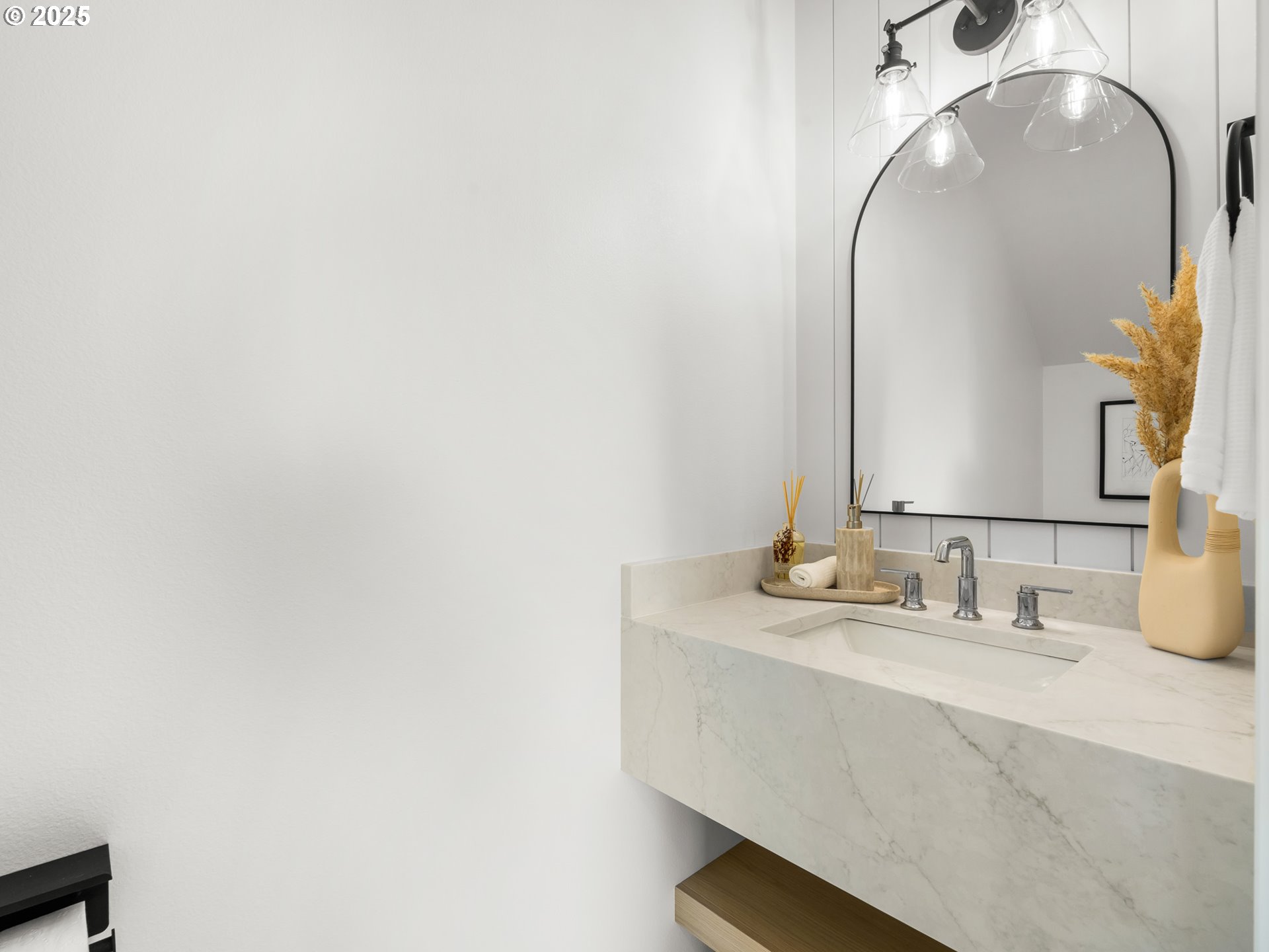 1911 Broadway Street, Unit 1 Vancouver, WA 98663 - Photo 14 of 25 a bathroom with a sink and a mirror