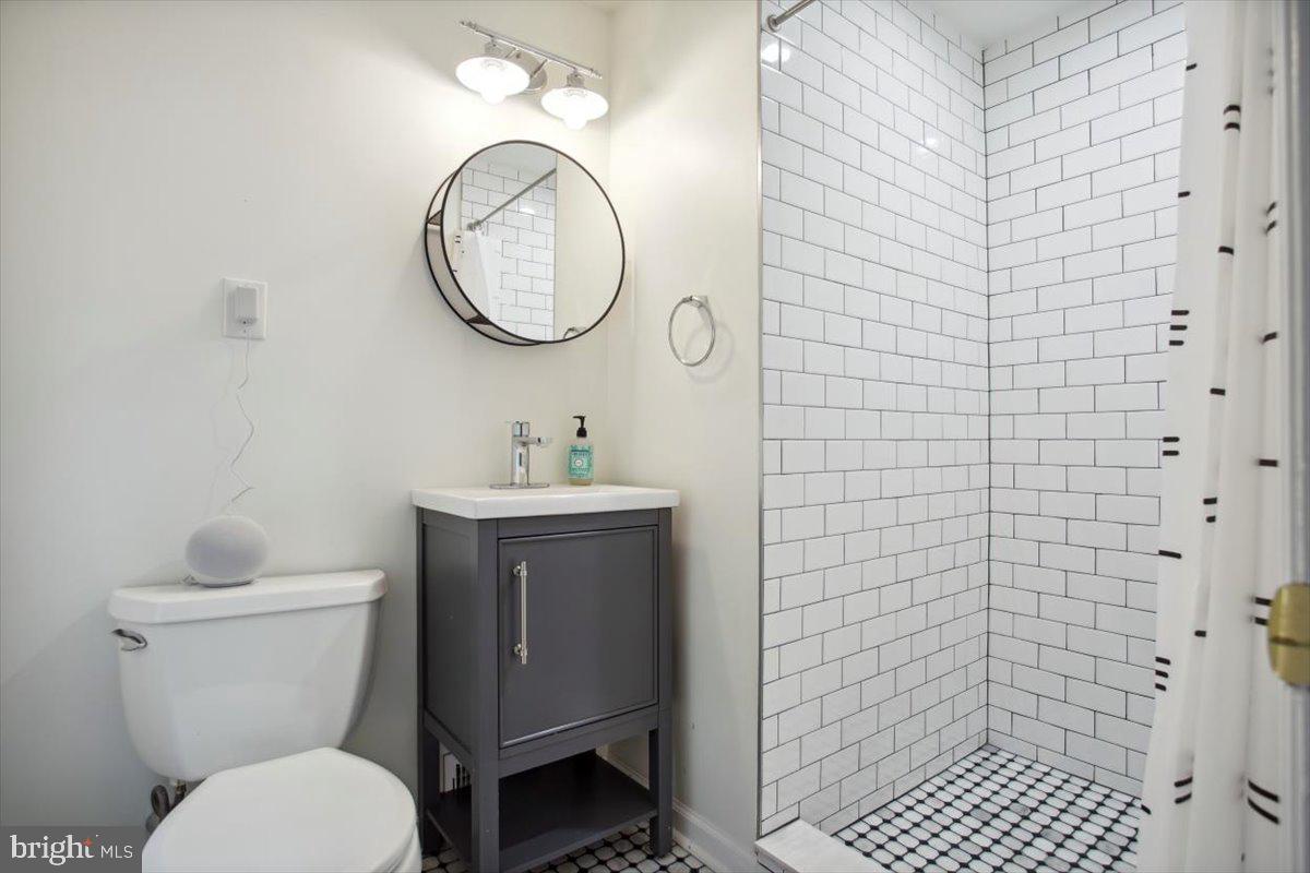 601 Manayunk Road Bala Cynwyd, PA 19004 - Photo 16 of 25