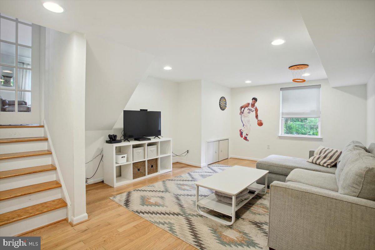 601 Manayunk Road Bala Cynwyd, PA 19004 - Photo 20 of 25