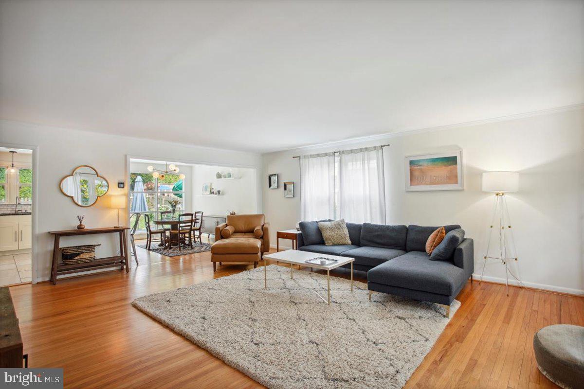 601 Manayunk Road Bala Cynwyd, PA 19004 - Photo 2 of 25