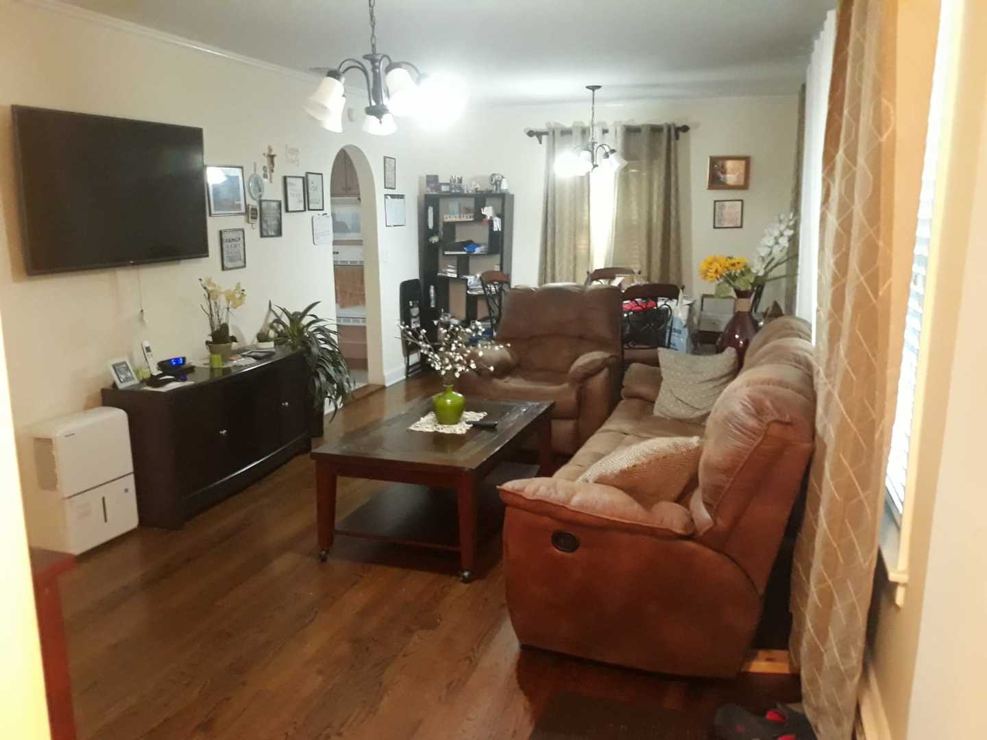 2005 Vine Avenue Park Ridge, IL 60068 - Photo 7 of 13 Gallery Image 7