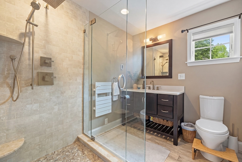 299 Pearl Street Reading, MA 01867 - Photo 13 of 30