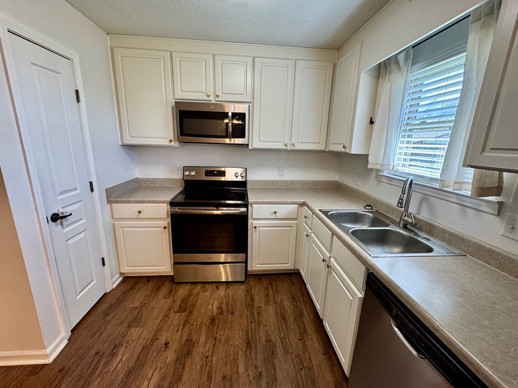 1120 Dean Church Road Ozark, AL 36360 - Photo 9 of 17 Gallery Image 9