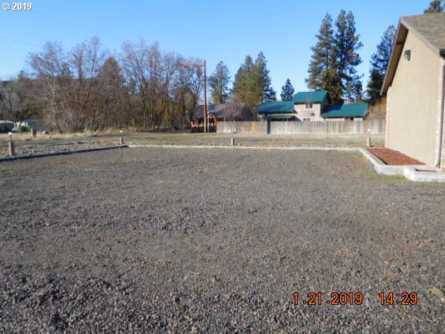 83147 Tygh Valley Road Tygh Valley, OR 97063 - Photo 12 of 12 Gallery Image 12
