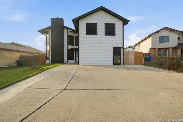 $339,999 | 301 Cypress Garden Drive, San Antonio, TX 78245