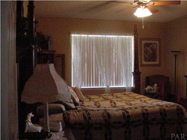 7102 Woodside Road Pensacola, FL 32526 - Photo 3 of 8 Gallery Image 3