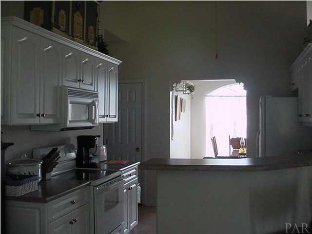 7102 Woodside Road Pensacola, FL 32526 - Photo 6 of 8 Gallery Image 6