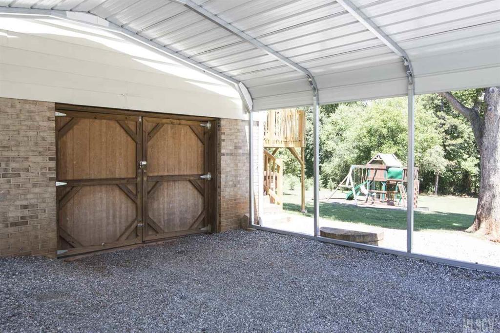 3231 Spencer Road Conover, NC 28613 - Photo 12 of 25 Gallery Image 12