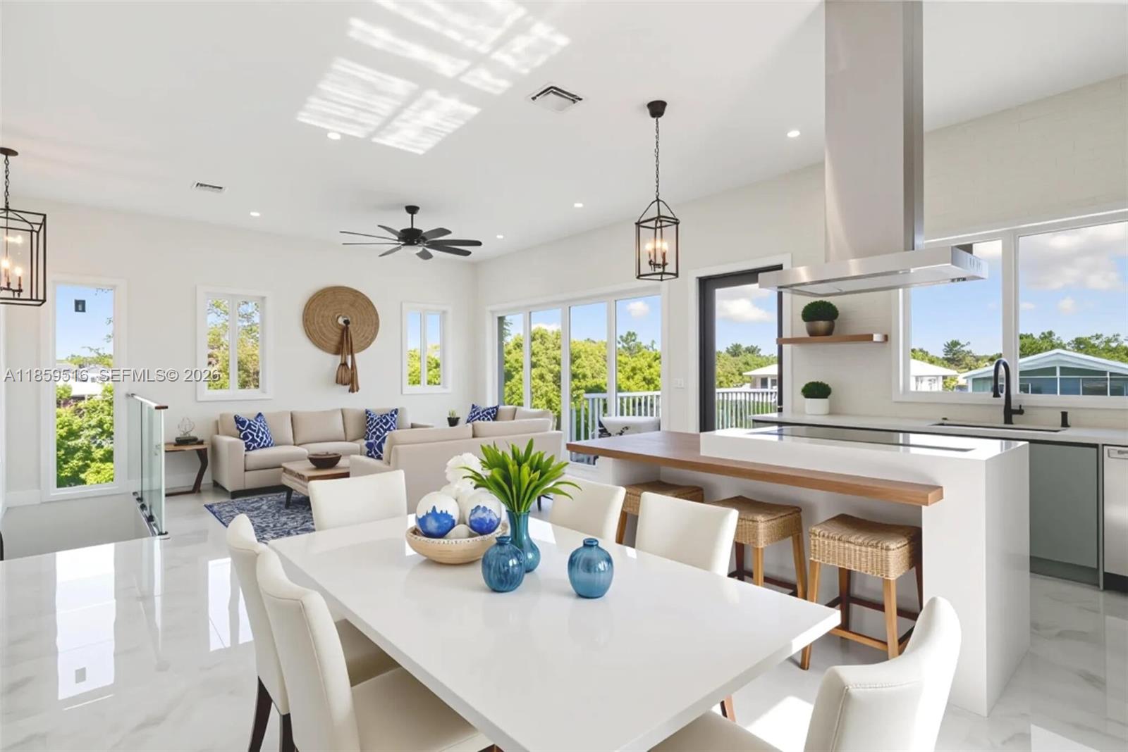 862 Cardinal Lane Key Largo, FL 33037 - Photo 5 of 37 Furniture Digitally Staged