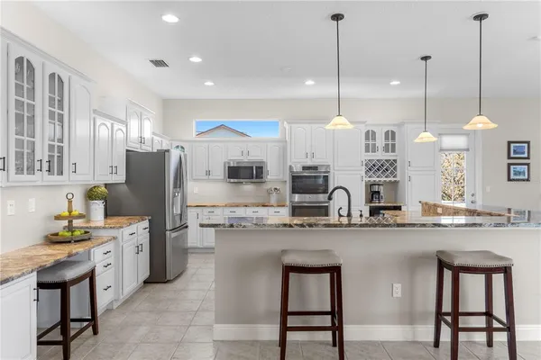 $1,075,000 | 4302 Faircourt Drive, Valrico, FL 33596