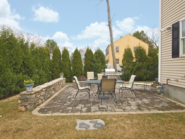 155 Oak Street Needham, MA 02492 - Photo 21 of 28