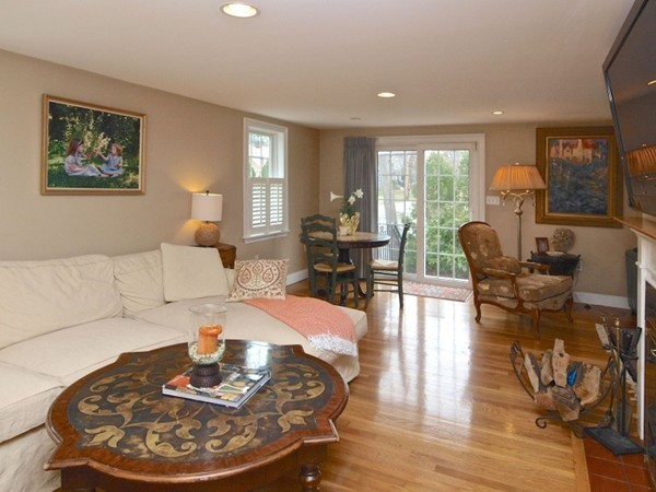 155 Oak Street Needham, MA 02492 - Photo 3 of 28