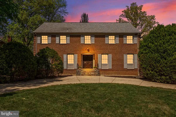 $1,200,000 | 1310 Midwood Place, Silver Spring, MD 20910