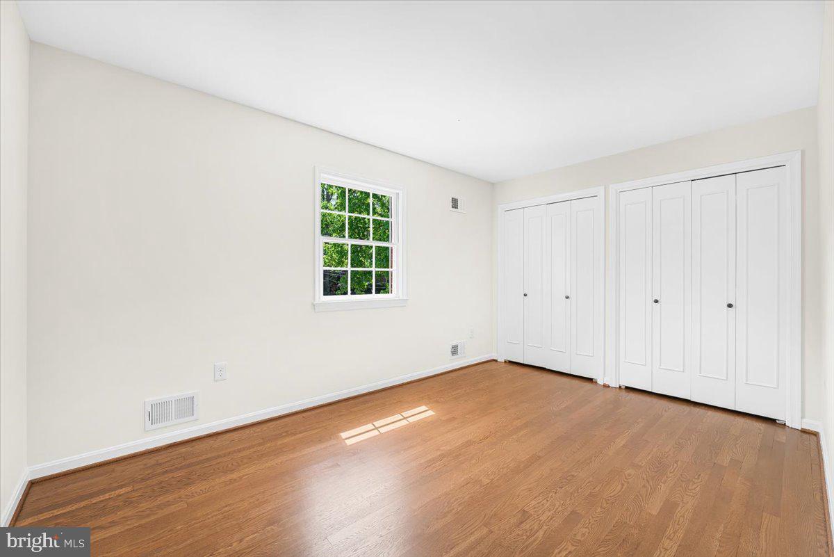 1310 Midwood Place Silver Spring, MD 20910 - Photo 19 of 38 Fourth Bedroom
