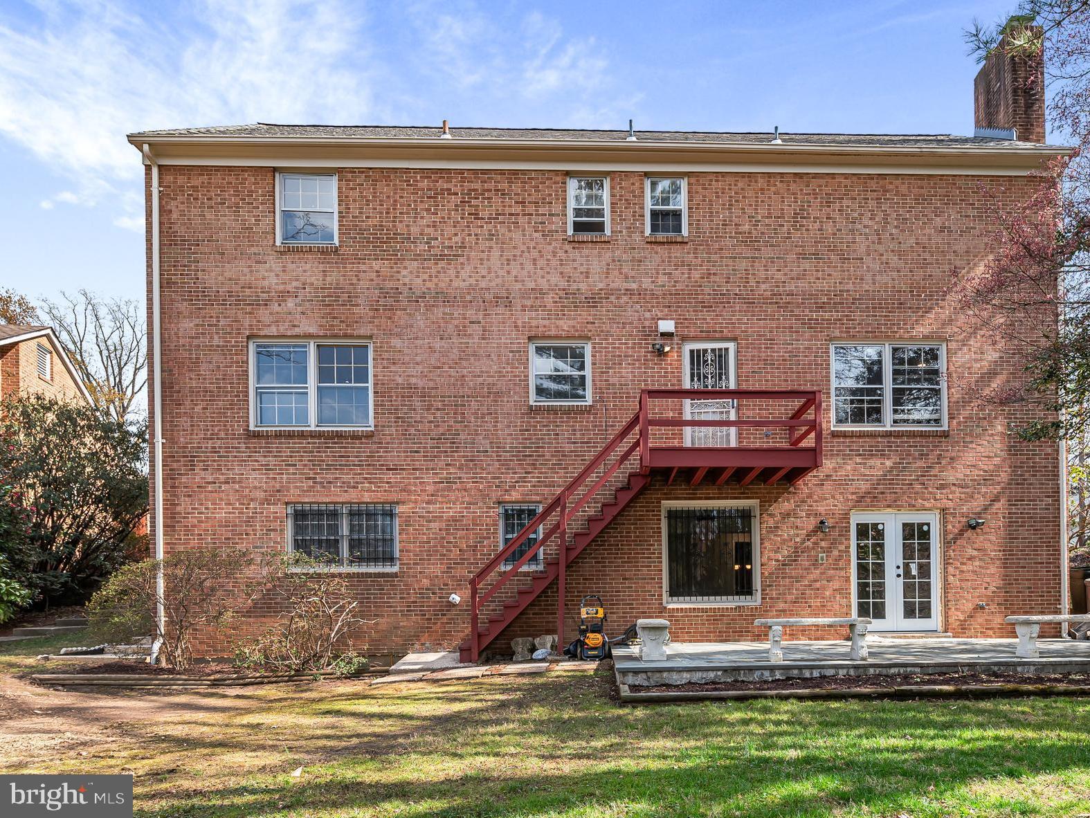 1310 Midwood Place Silver Spring, MD 20910 - Photo 4 of 8