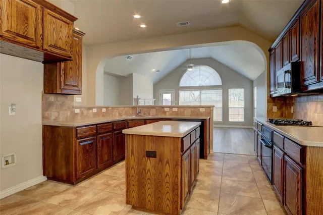 $2,500 | 6723 Lee Meadow Drive, Frisco, TX 75035