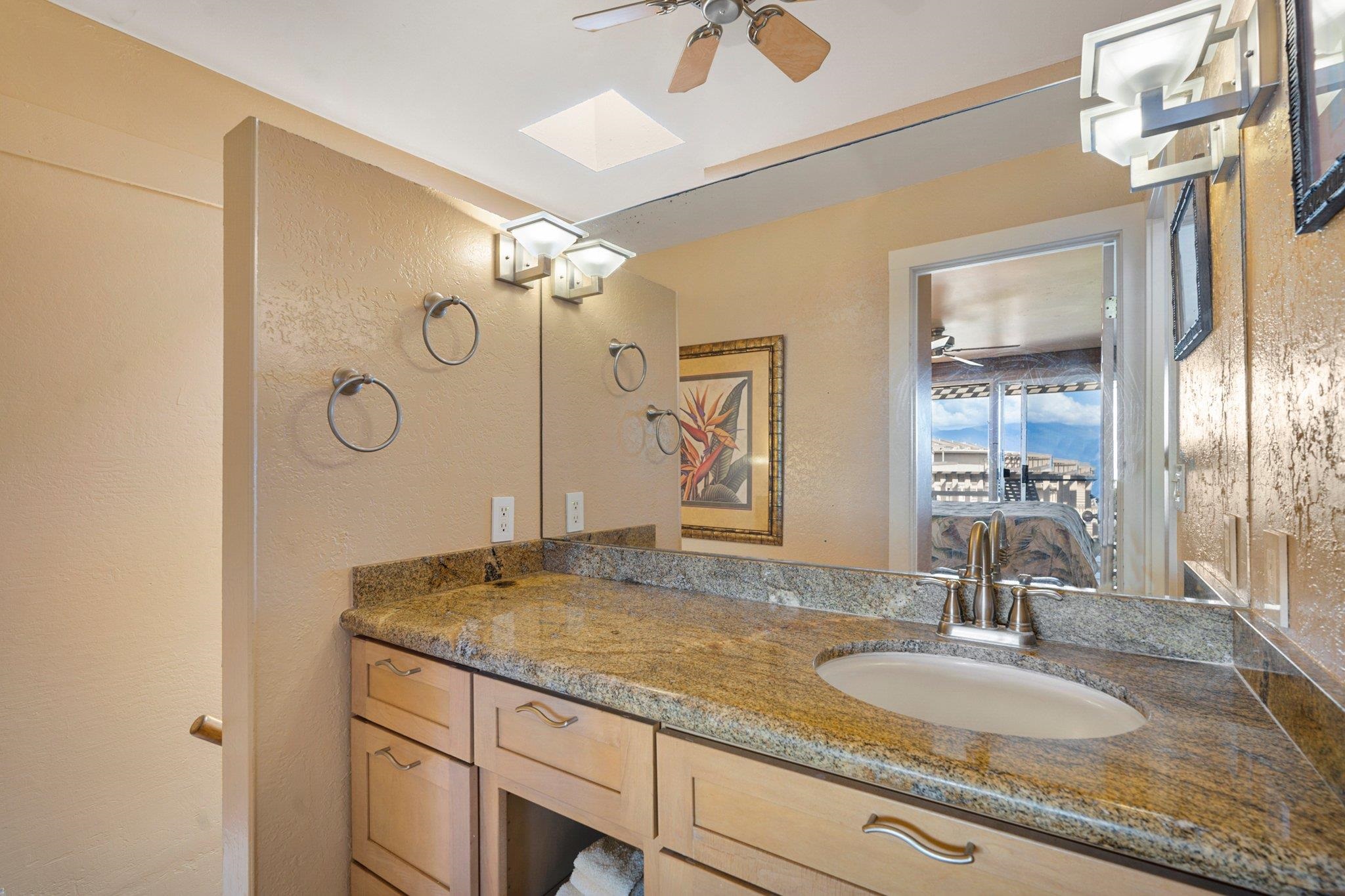 4909 Lower Honoapiilani Road, Unit D7 Lahaina, HI 96761 - Photo 15 of 30
