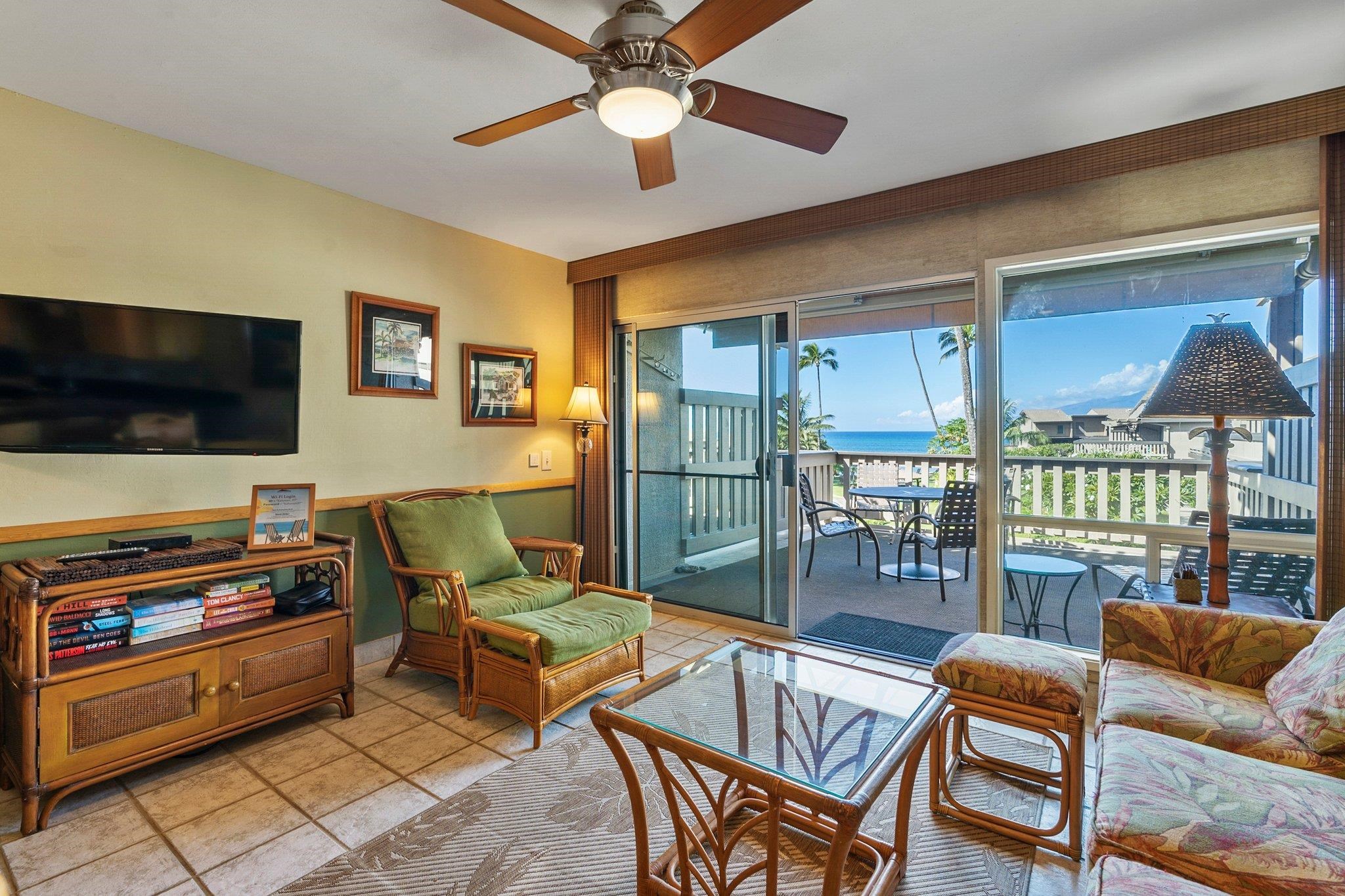 4909 Lower Honoapiilani Road, Unit D7 Lahaina, HI 96761 - Photo 2 of 30