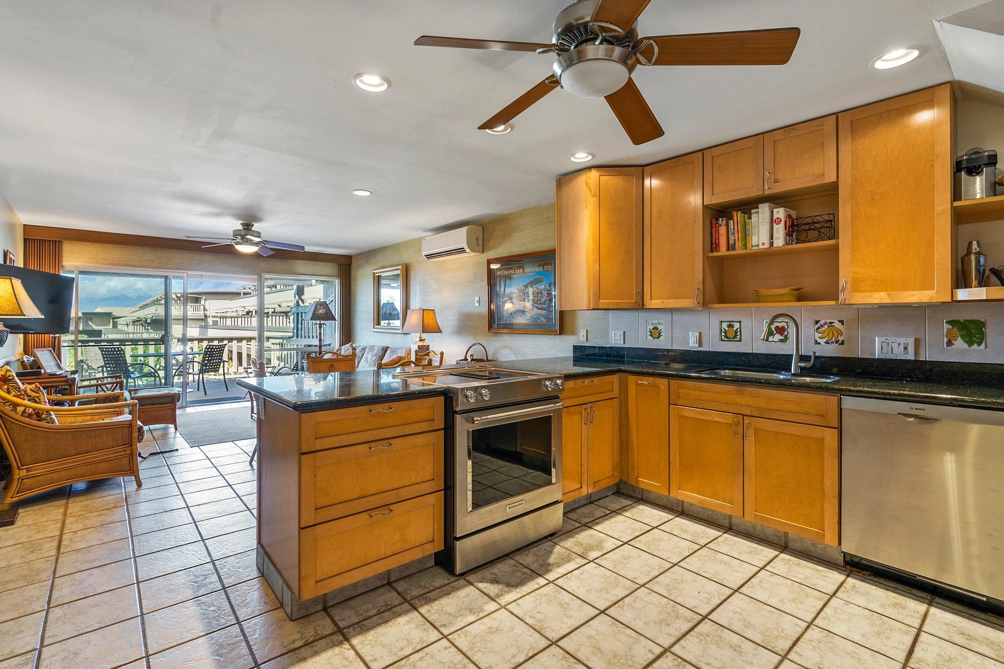 4909 Lower Honoapiilani Road, Unit D7 Lahaina, HI 96761 - Photo 9 of 30