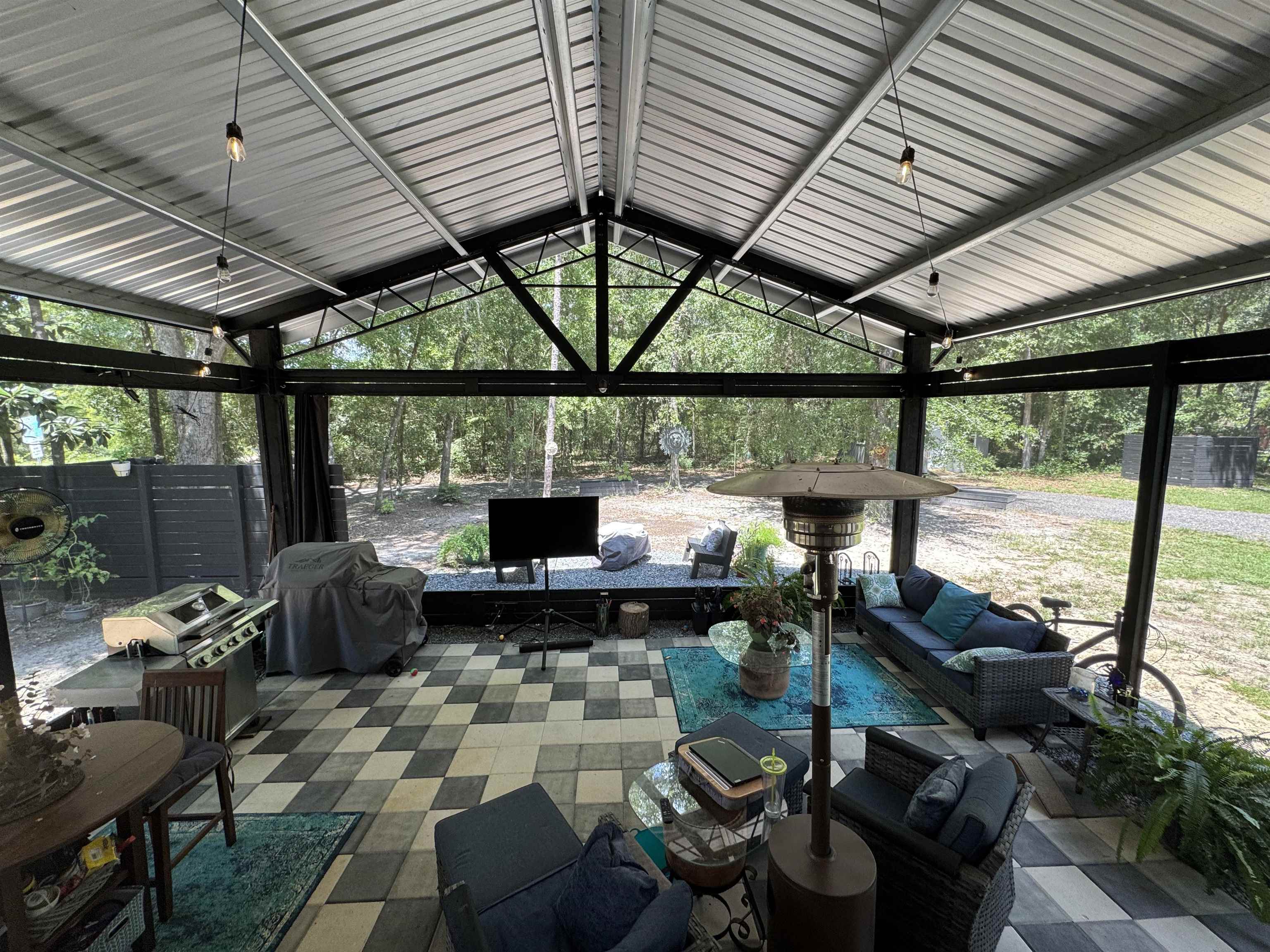 4294 Wainwright Road Tallahassee, FL 32310 - Photo 18 of 46