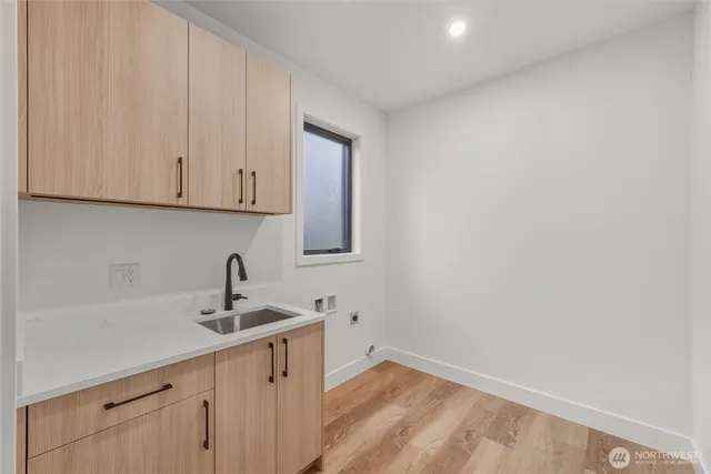 $1,050,000 | 1110 Divine Lane, Bellingham, WA 98229