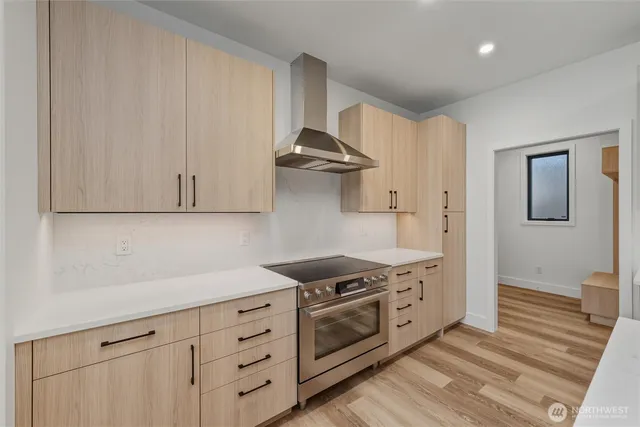 $1,050,000 | 1110 Divine Lane, Bellingham, WA 98229