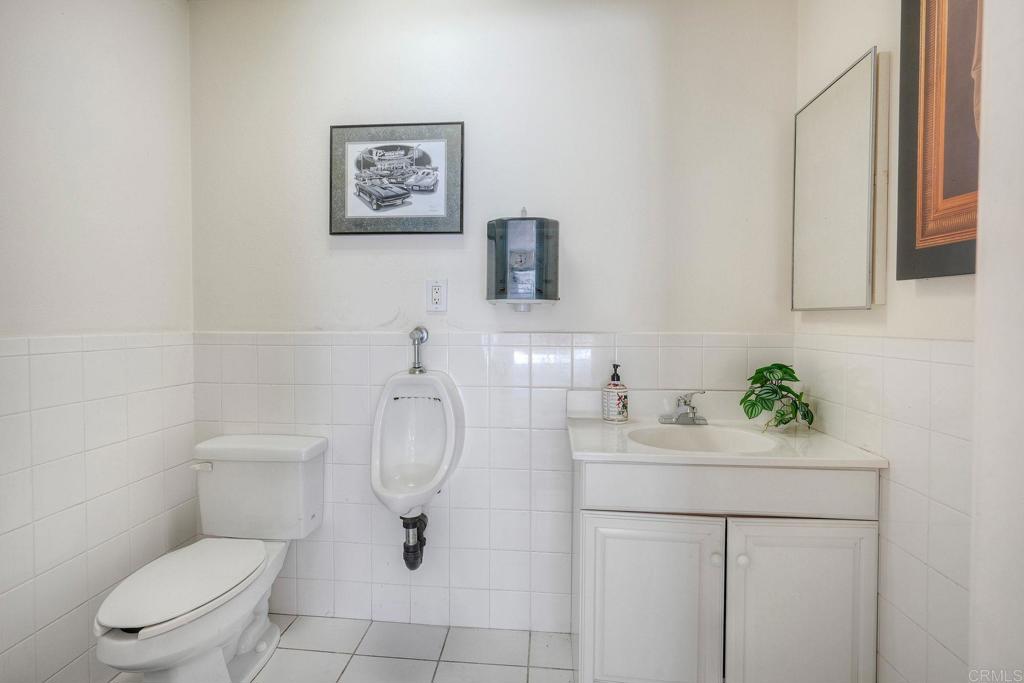 217 Sanford Street Encinitas, CA 92024 - Photo 24 of 41