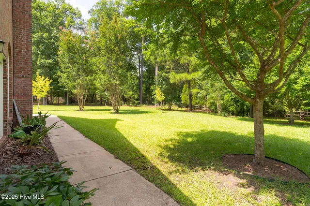 $1,250,000 | 400 Island Drive, Chocowinity, NC 27817