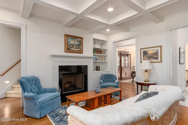 $1,250,000 | 400 Island Drive, Chocowinity, NC 27817