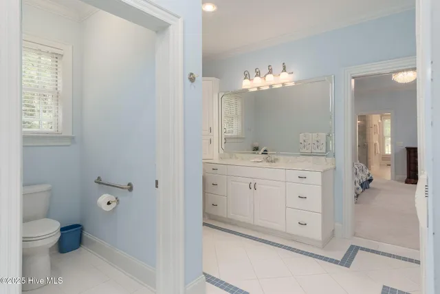 $1,250,000 | 400 Island Drive, Chocowinity, NC 27817