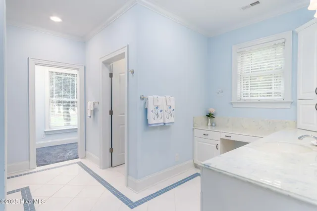 $1,250,000 | 400 Island Drive, Chocowinity, NC 27817