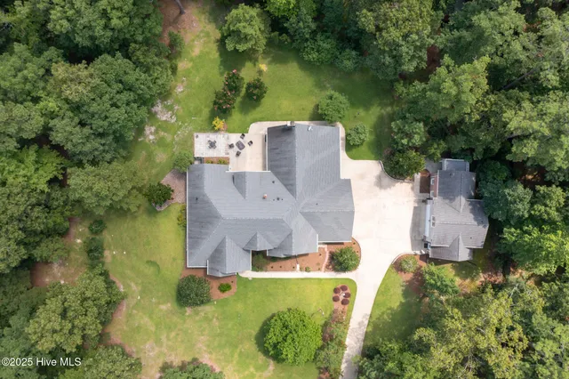 $1,250,000 | 400 Island Drive, Chocowinity, NC 27817