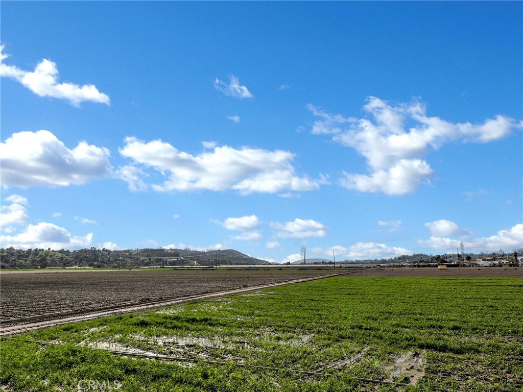 4895 North Buttercreek Road Moorpark, CA 93021 - Photo 29 of 30