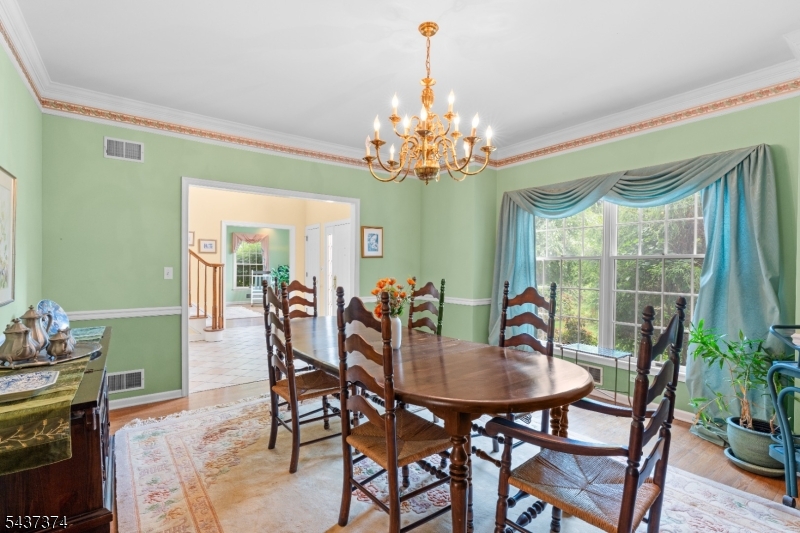 38 Canterbury Road Denville, NJ 07834 - Photo 11 of 36